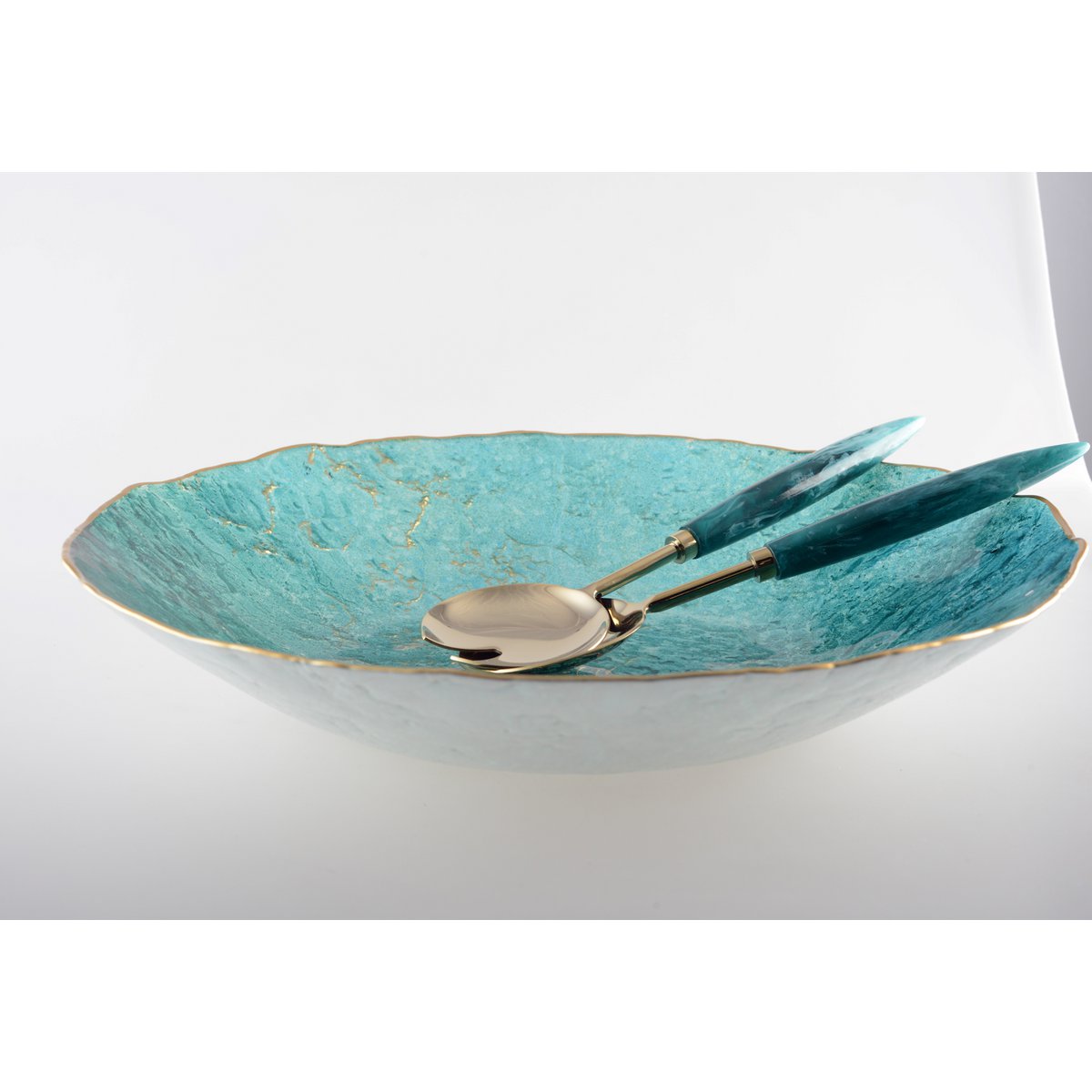 Turquoise cut with Dore 40 cm edge