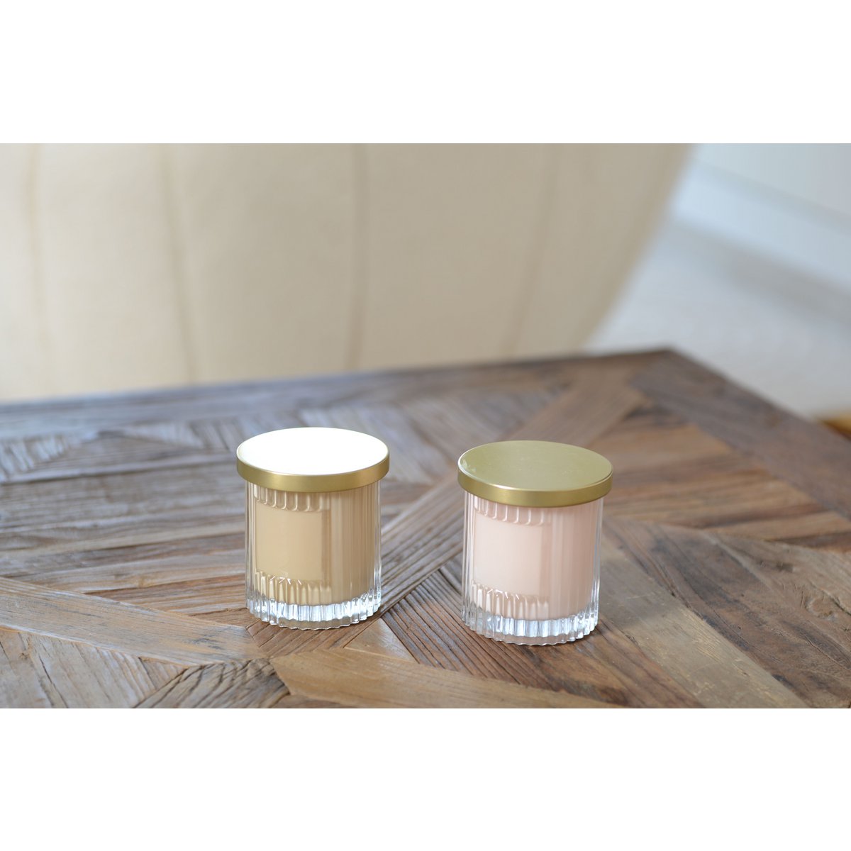 Pink candle with coconut pink lid