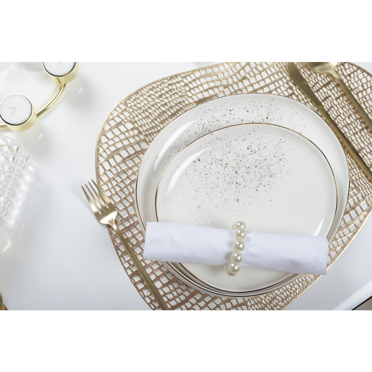 PEARL NAPKIN RINGS - SET OF 4
