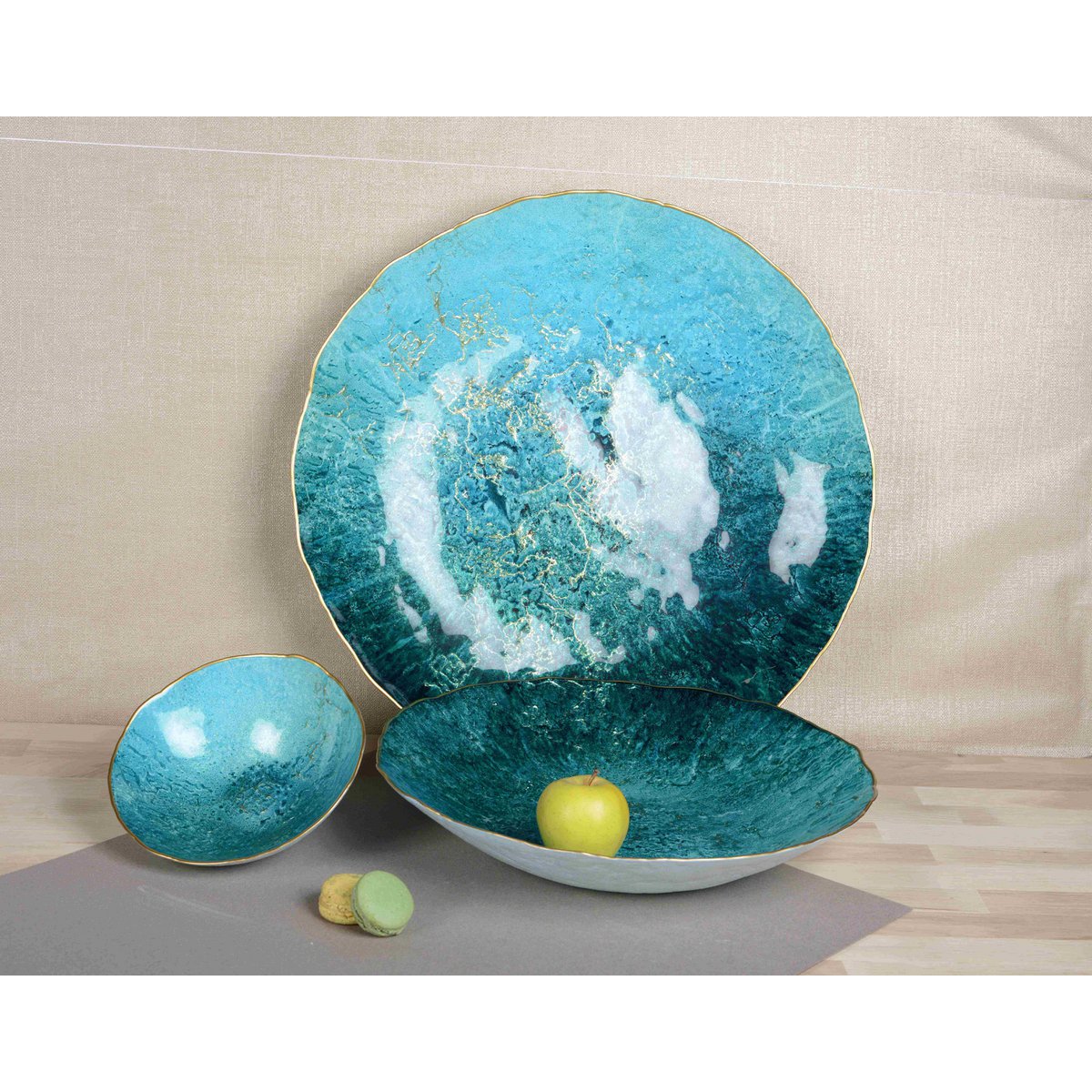 Turquoise cut with Dore 40 cm edge