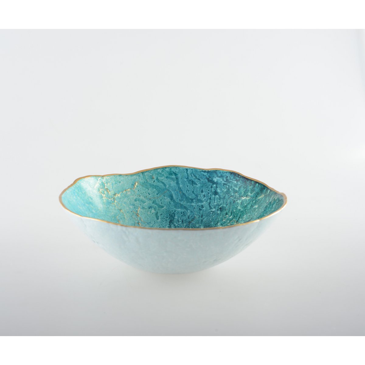 Turquoise bowl with dore edge 20 cm