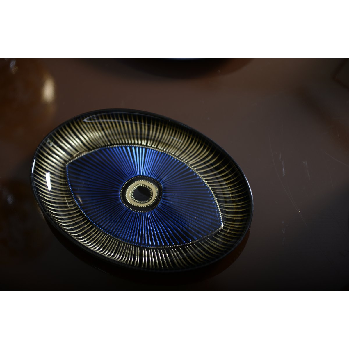 OVAL EYE CUP 22x15.5 CM DARK
