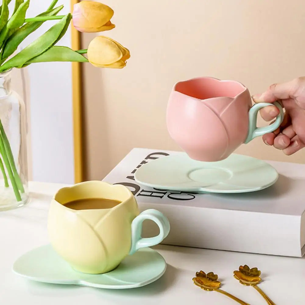 Cup Saucer Set Flower Shaped Ceramic Coffee Cups Tulip Teacup Saucer Ceramic Drinking Cups Oatmeal For Breakfast Tea Praty