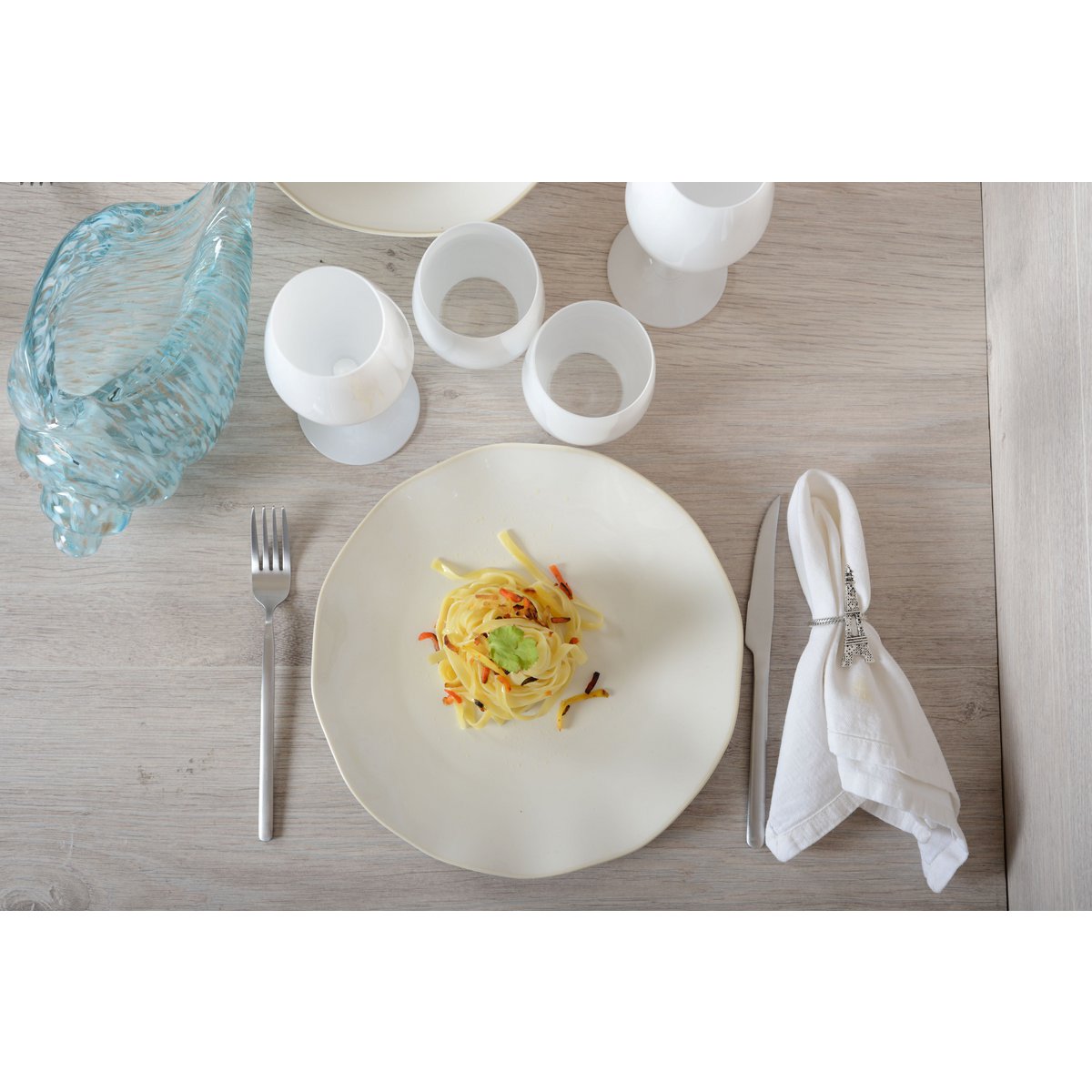 Pink White Flat Plate 27x27x2.8 cm