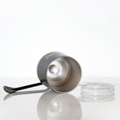 Black isothermal calabash and its bombilla